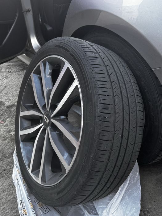 Комплект шин и дисков Continental