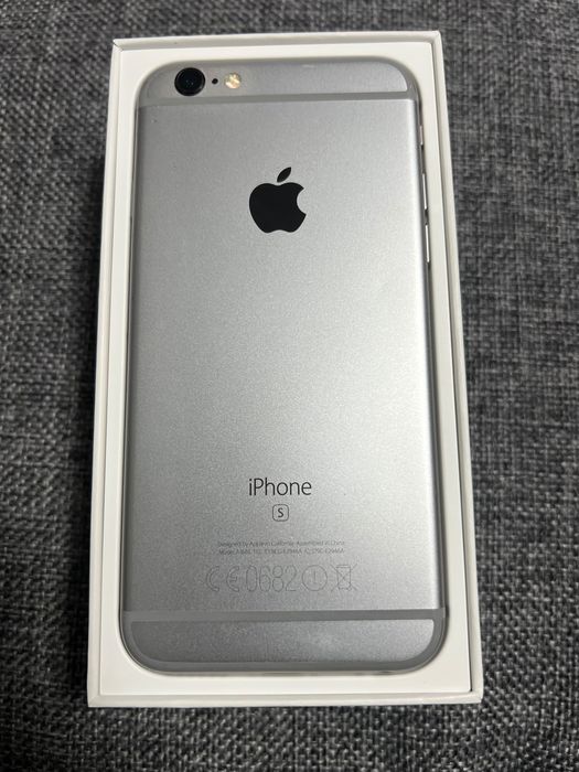 Продавам iPhone 6S