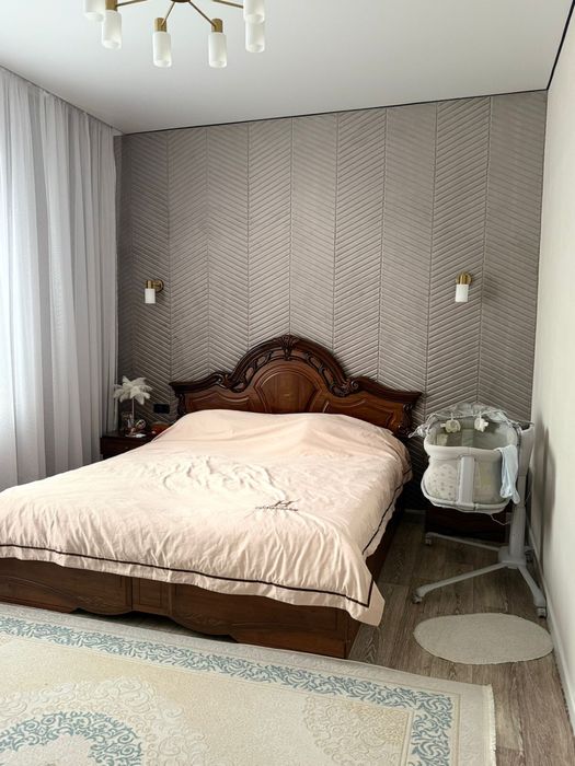 Продам кровать и комоды