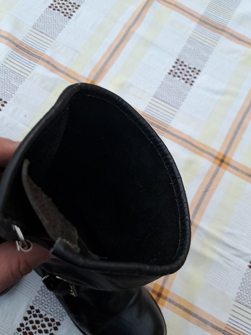 Cizme din piele nr 41 (motocicliști)