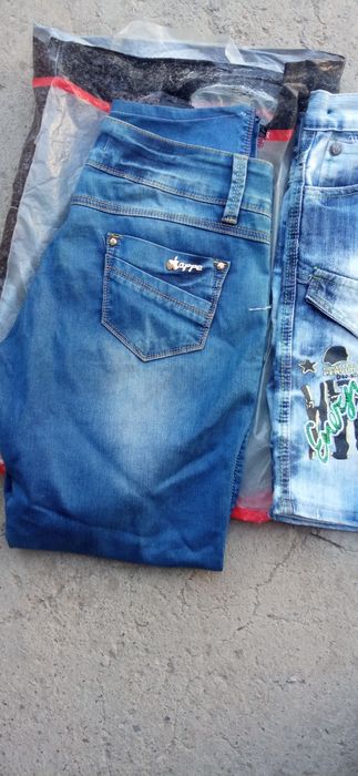 Брюки джинсовые разные