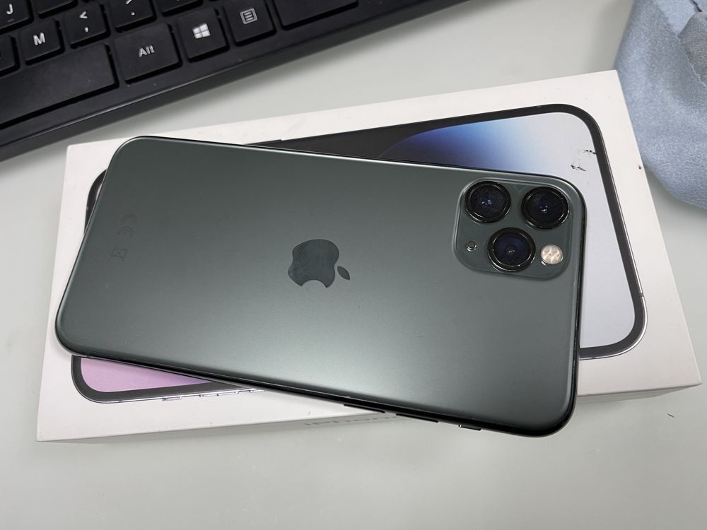 Iphone 11 pro 256, Midnight Green - baterie 92% pret FIX