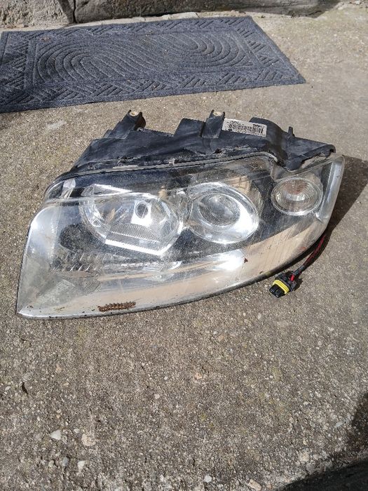 Faruri  audiii  sh  a4 b6