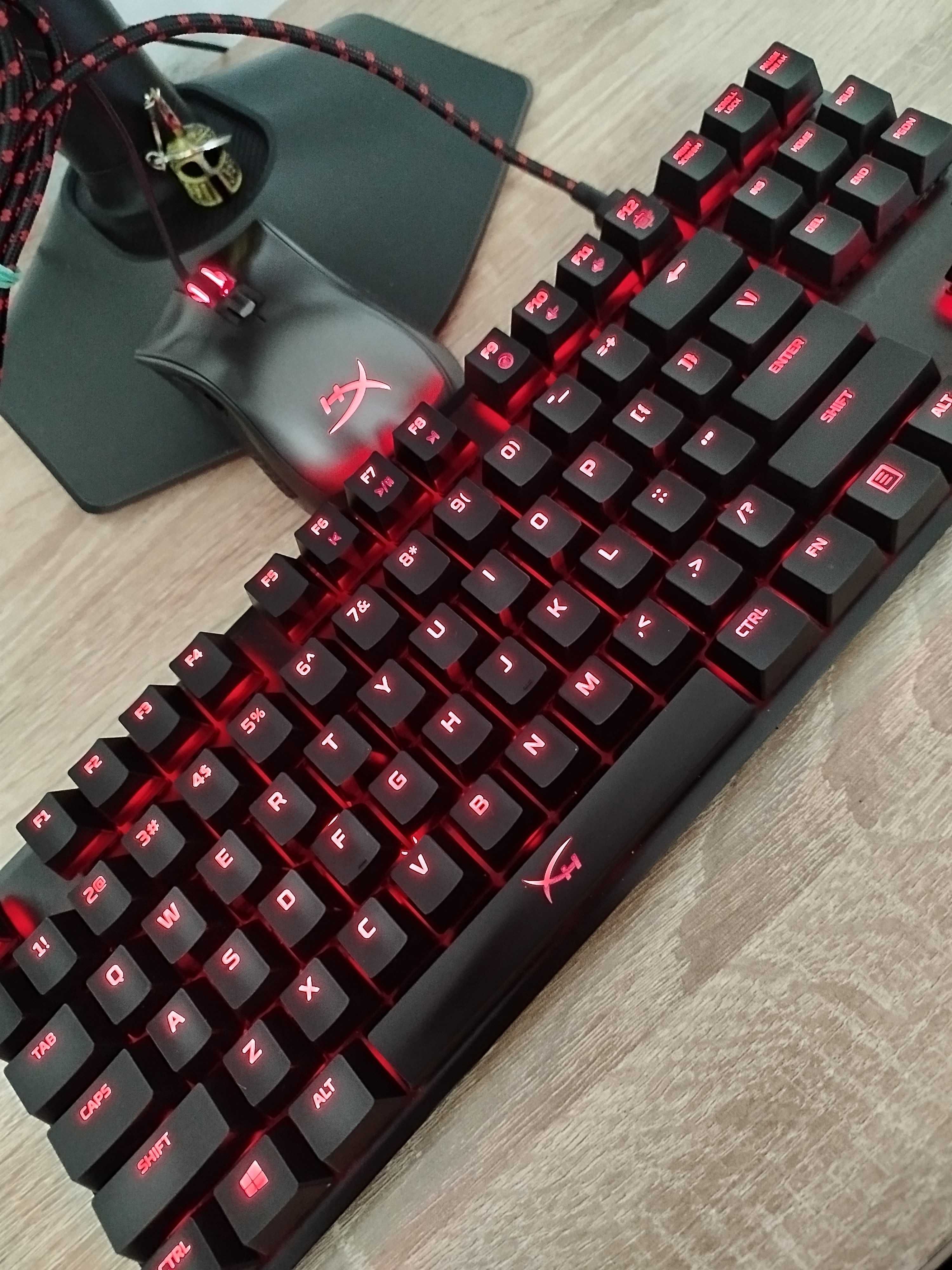 HyperX Mouse Gaming FPS PRO + Tastatura mecanica HyperX  FPS PRO