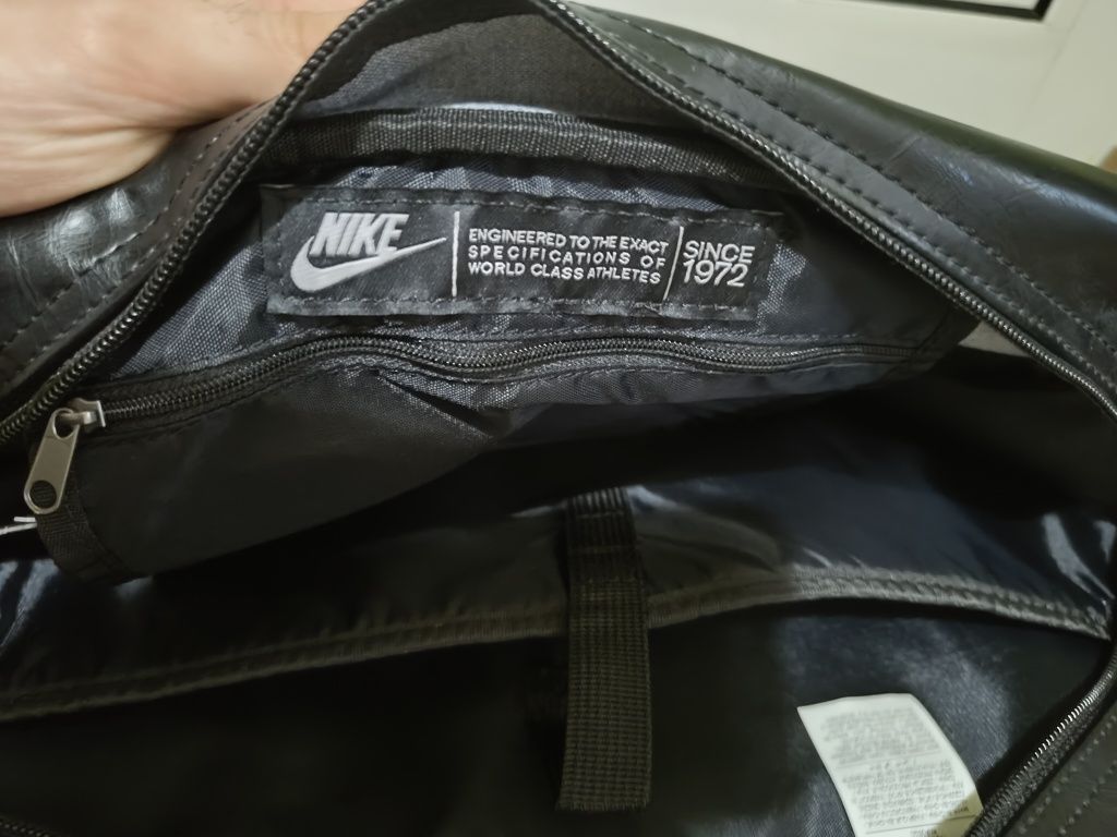 NIKE Чанта - track bag