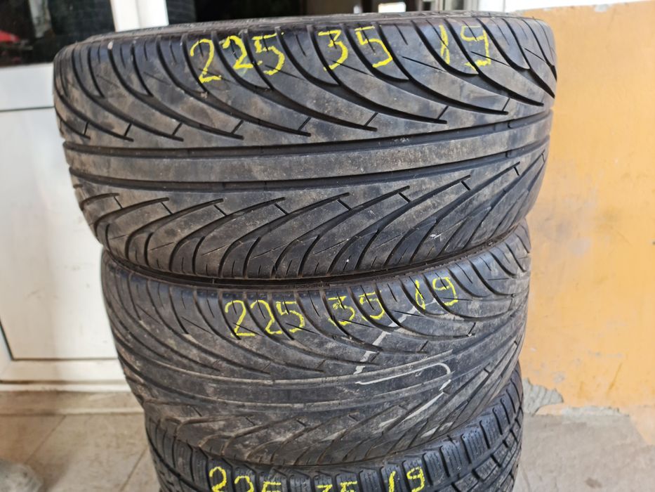 225/35/40/45/19"255/35/40/45/50/55/19"235/35/40/45/50/55/19"