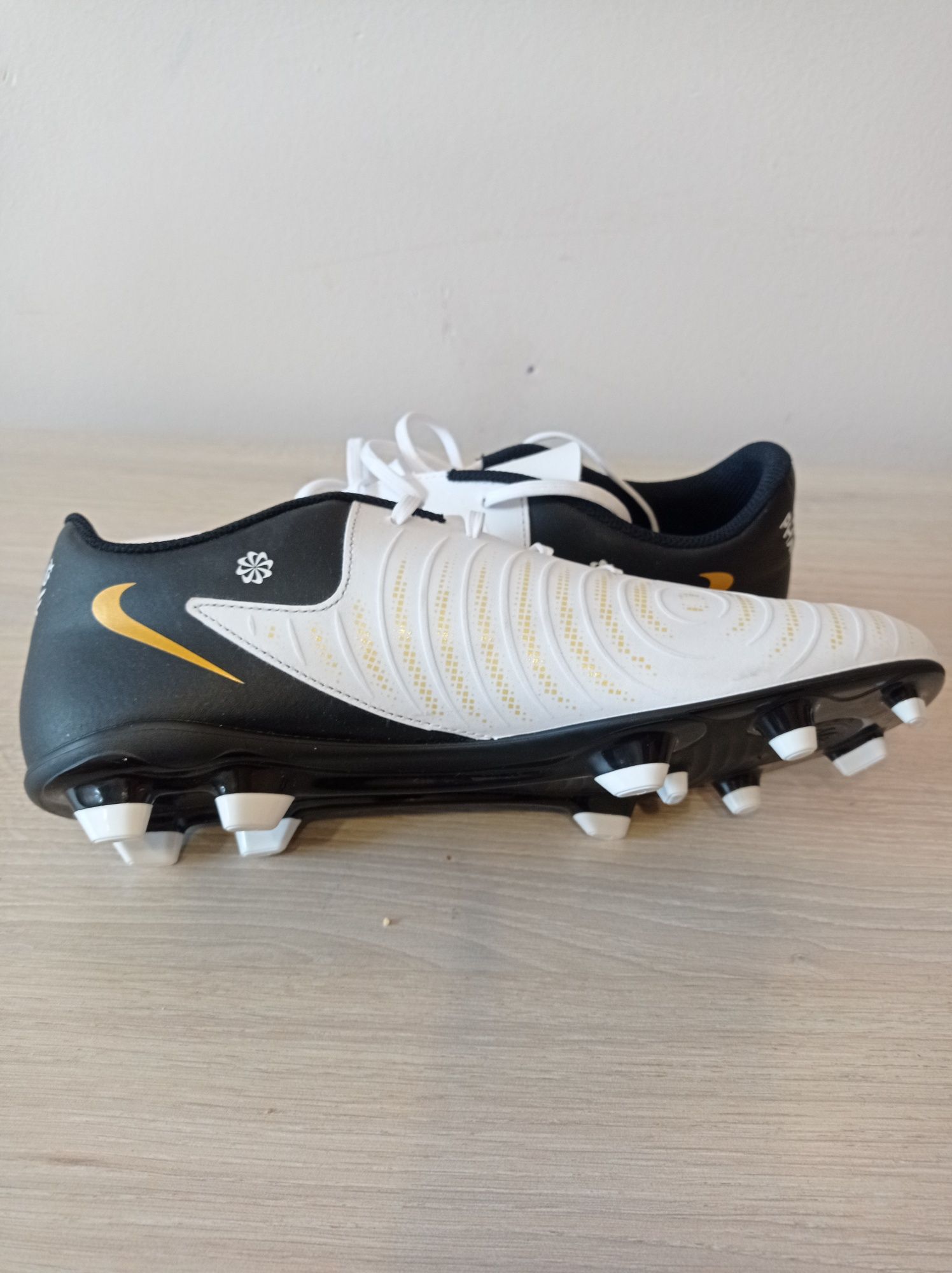 NIKE PHANTOM GX II Academy  обувки за футбол, номер 44