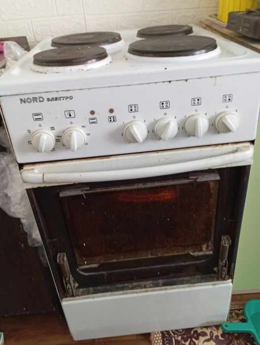 Плита нерабочая электрическая