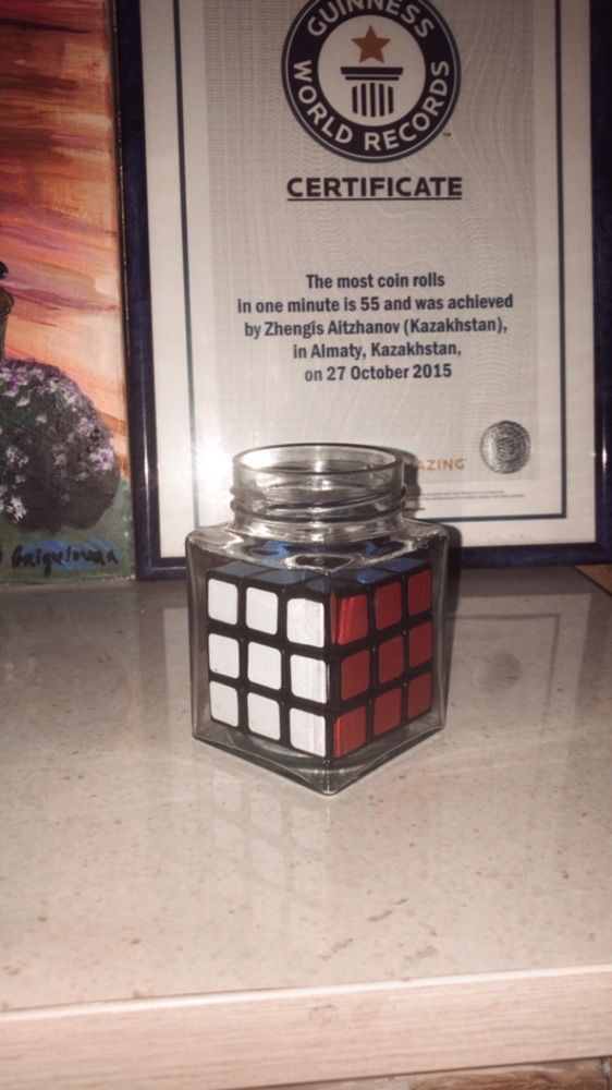Кубик рубика в банке уникальный подарок