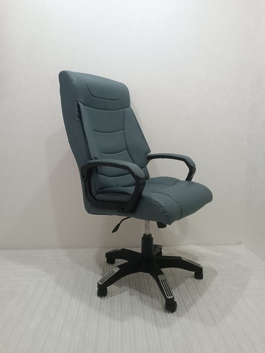 Кресло офисное -компьютерное