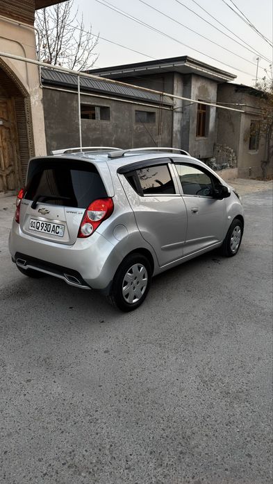 Spark avtamat sotiladi holati zor