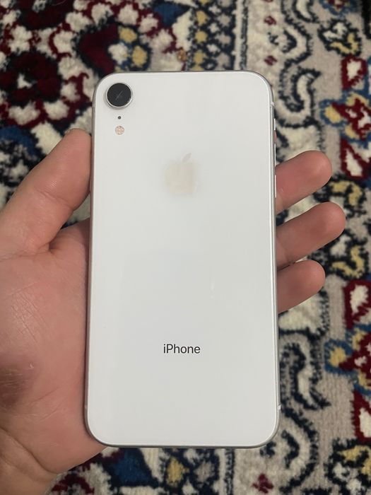 iPhone Xr 4/64Gb
