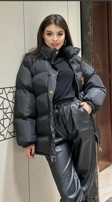 BOSS noi cu etichetă de la 900 RON la 350 ron