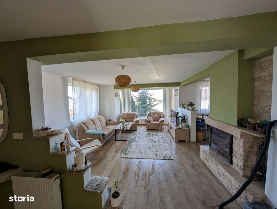 Casa de Inchiriat,moderna, gradina, 180 mp,Sanicoara, zona LIDL