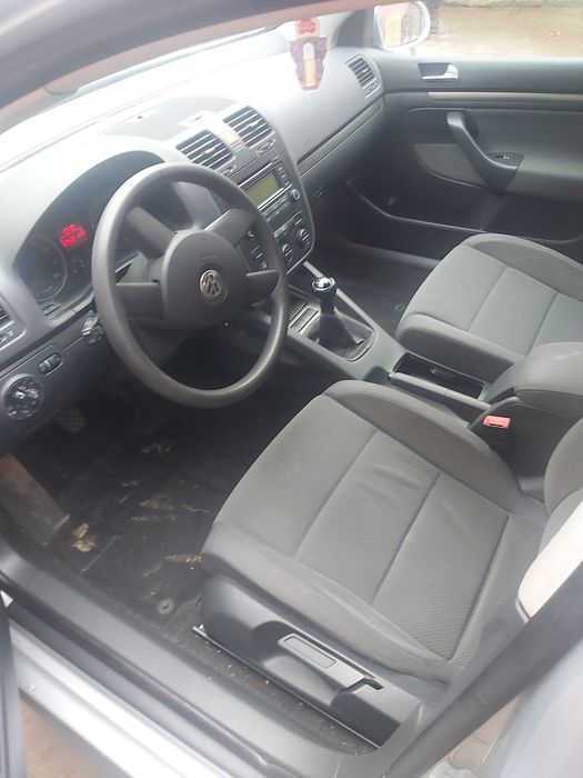 Vw Golf, 5 1.4 benzină