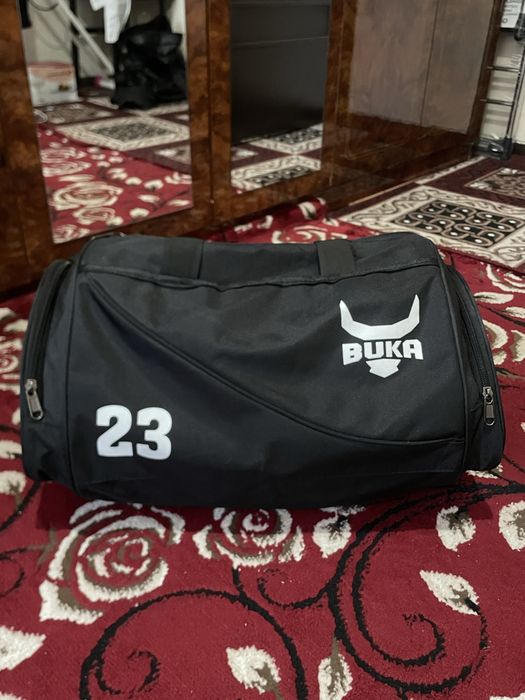 спортивный сумка