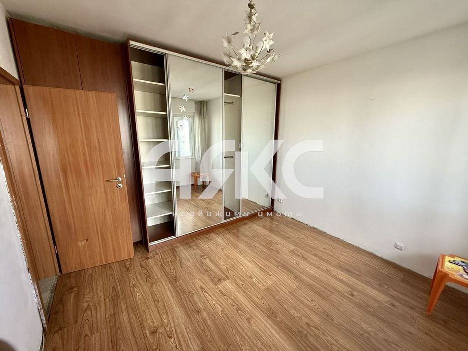 Продава се Двустаен апартамент в София, Разсадника - 64 кв.м за 2950 €/кв.м - Снимка #3