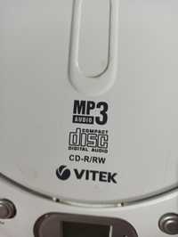 Продаю радиоприемник VITEK с  USB,белый за 8000 тг.