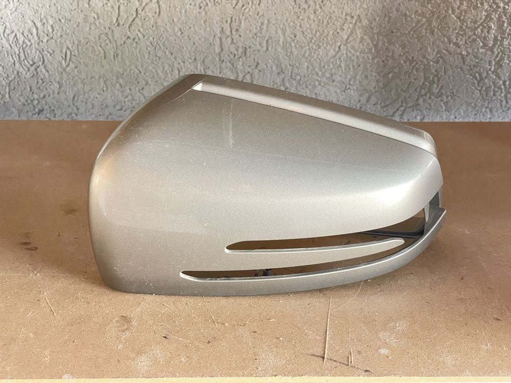 W204 w212 Капак Коруба за огледало ляво