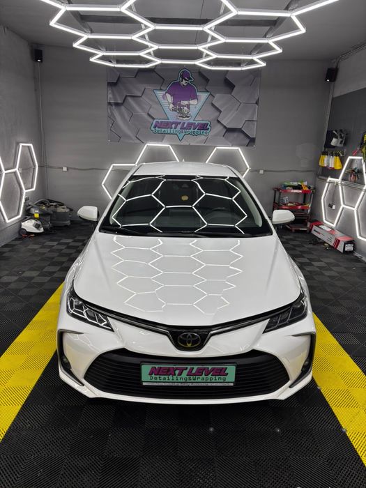 Vand Toyota Corolla benzina 2020