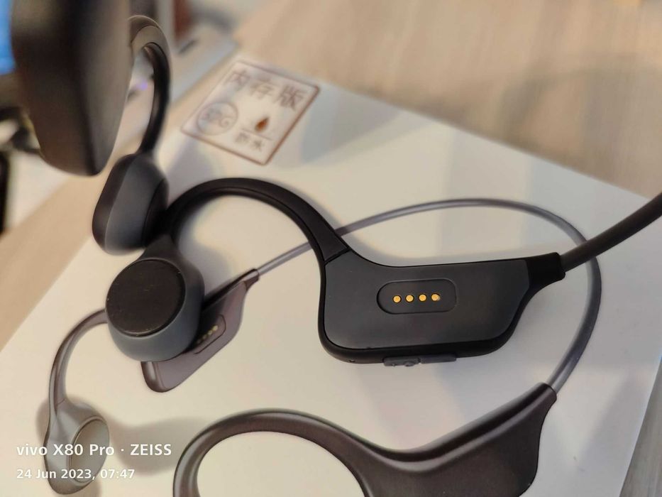 Casti conductie osoasa (bone conduction) DG08 pro, MP3 player 32 Gb