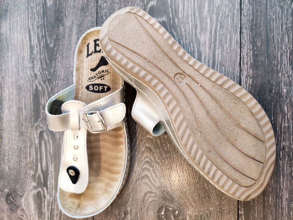 Нови анатомични чехли естествена кожа