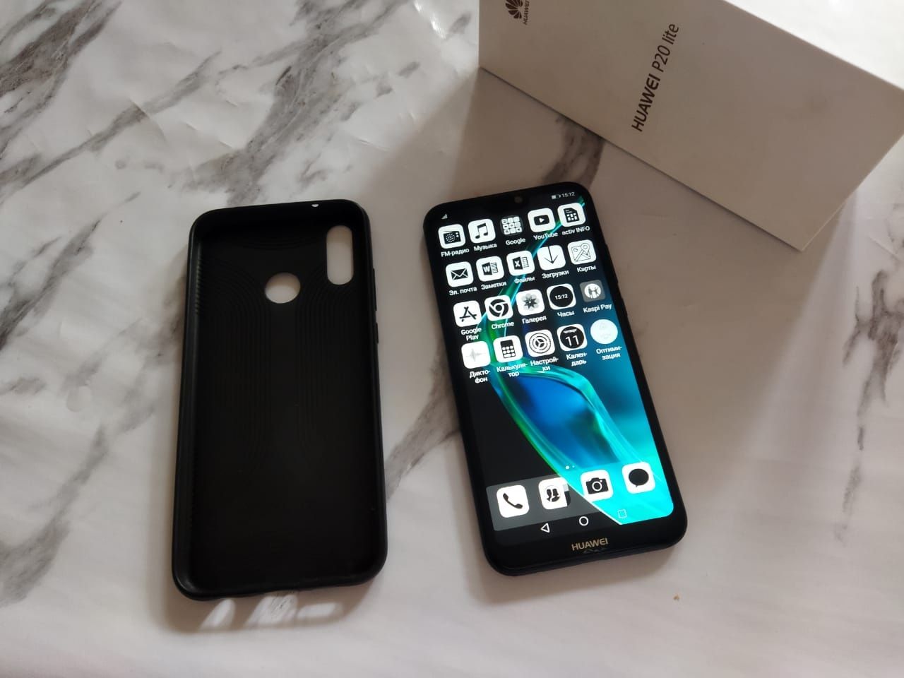 Продам HUAWEI P20 lite