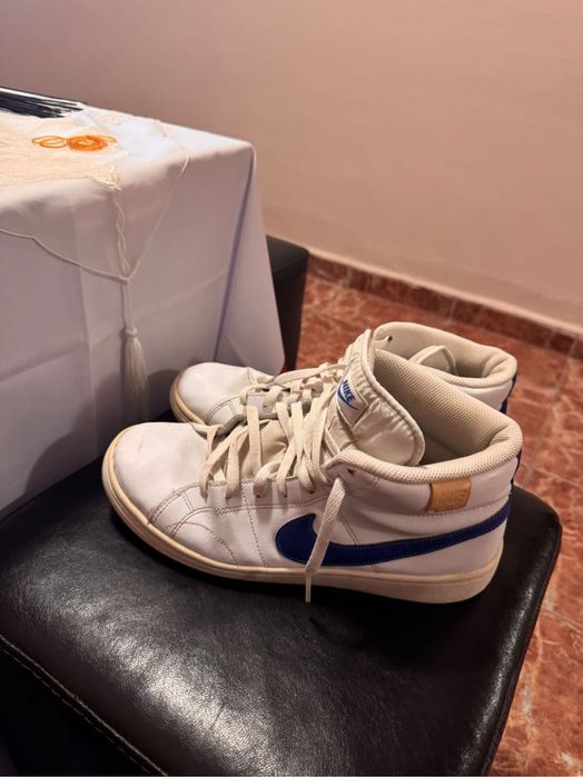 Яке moncer и обувки