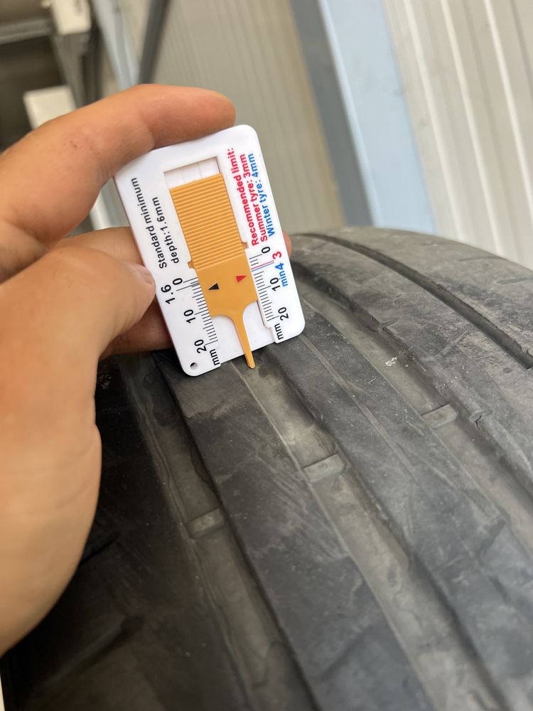 Летни гуми Pirelli p zero 225/40/19 dot 2023 2бр