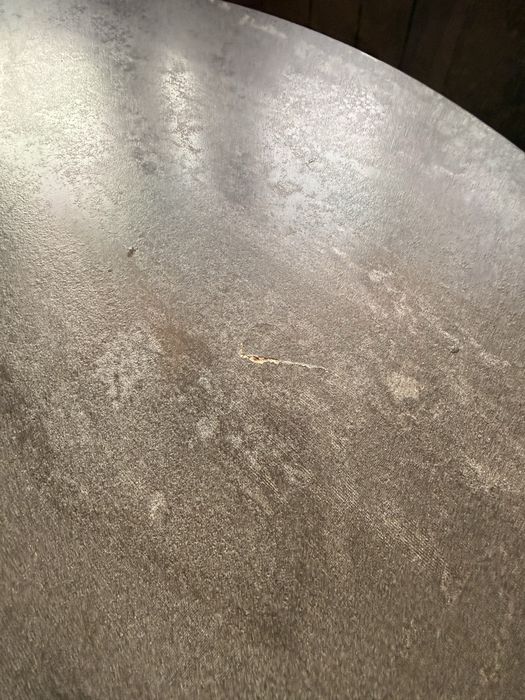 Круглый стол AIKO