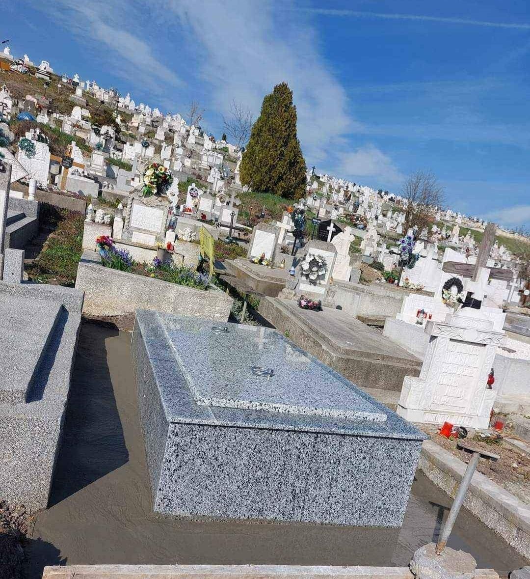 Oferim servicii funerare!!