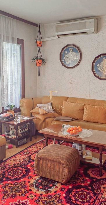 Продава се Тристаен апартамент в Пловдив, Изгрев - 64 кв.м за 1288 €/кв.м - Снимка #1