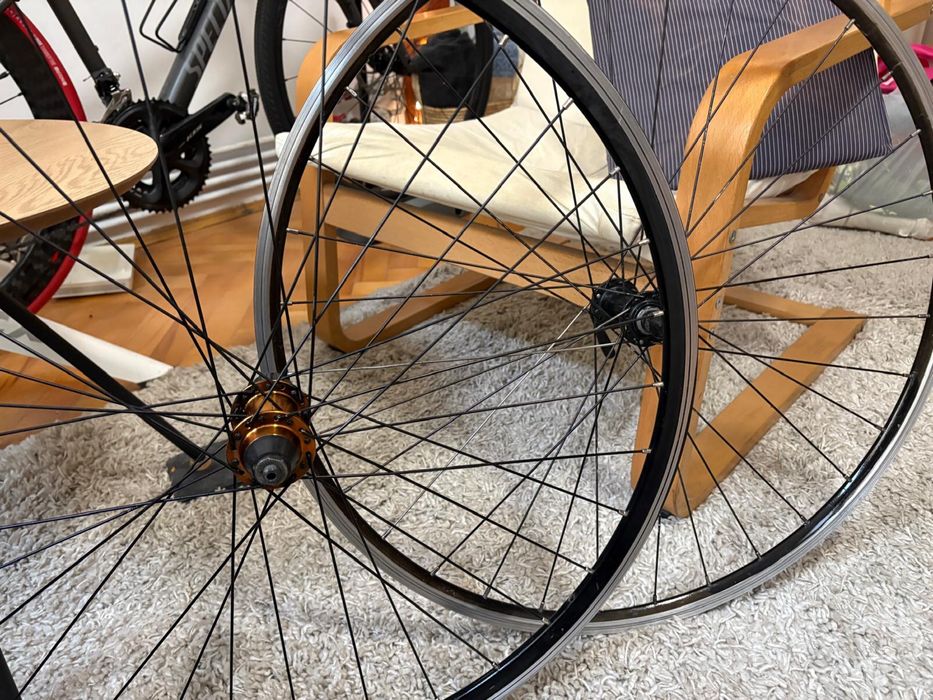 Roti cursiera pentru rim brake