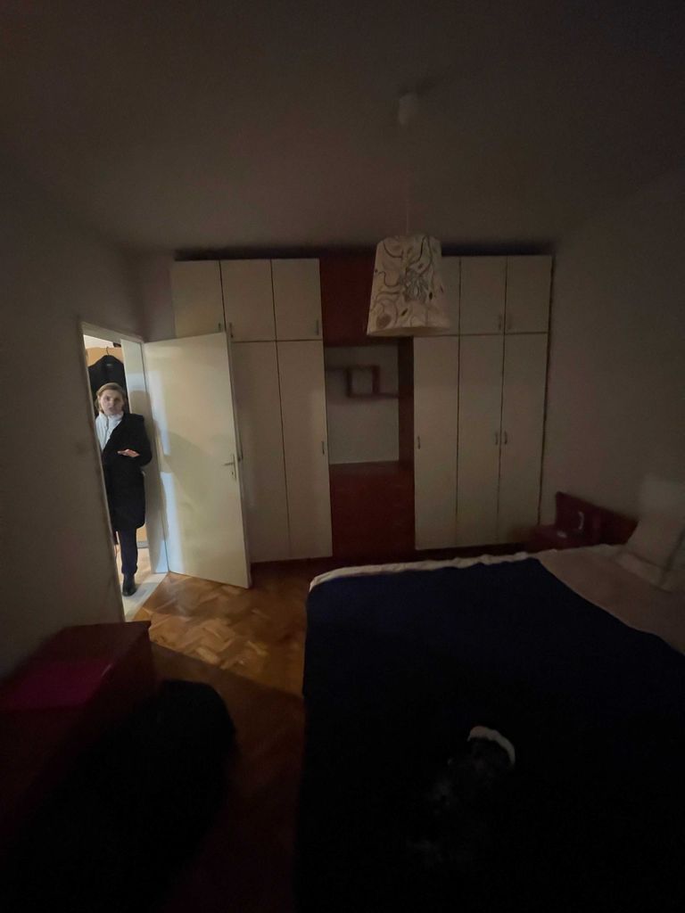 Дава се под наем Тристаен апартамент в Русе, Център - 75 кв.м за 300 € - Снимка #8