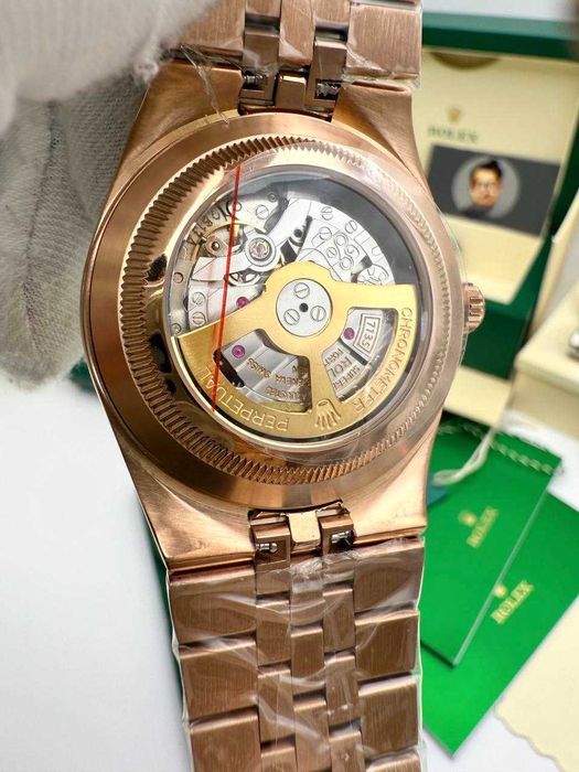 rolex land dweller розово злато