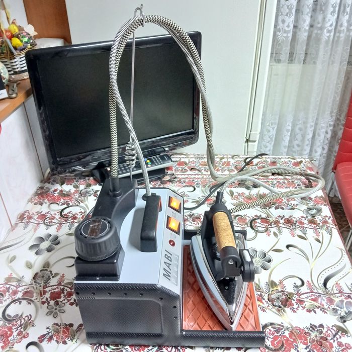 Statie de calcat profesionala cu abur POLTI  MABI PRESS