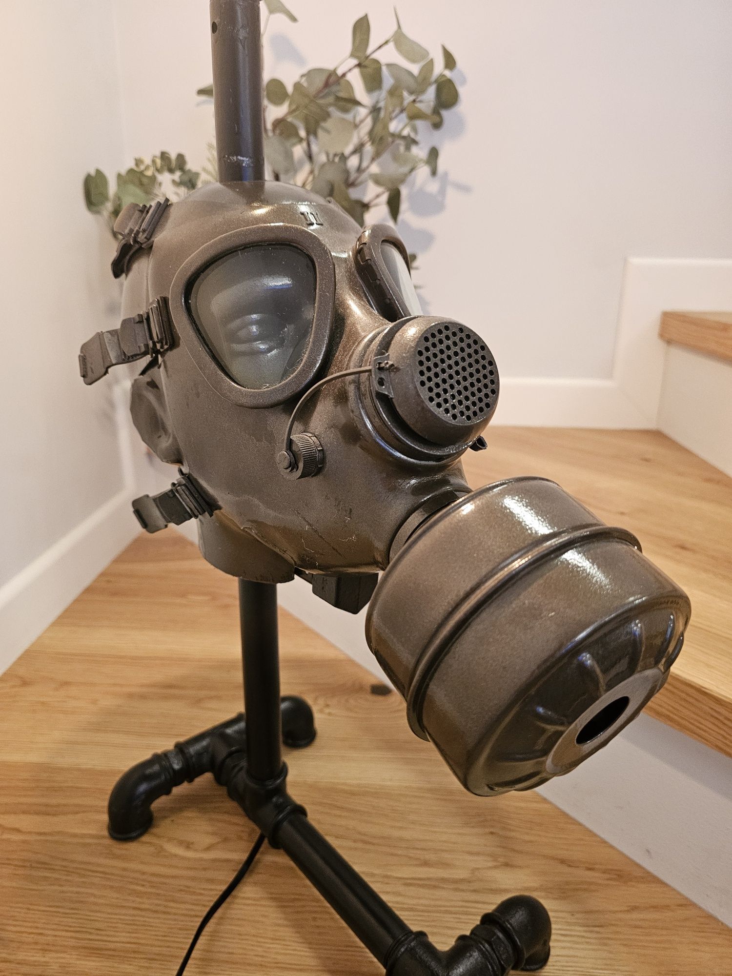 Lampa / veioza "  Military GasMask Lamp "