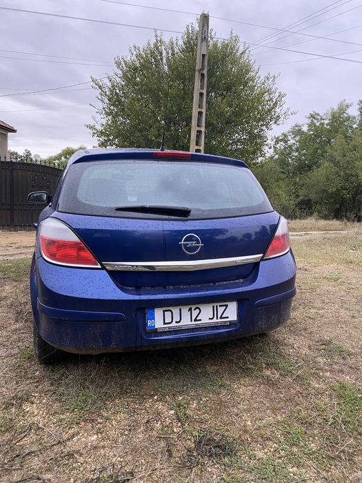Opel astra H 1.6