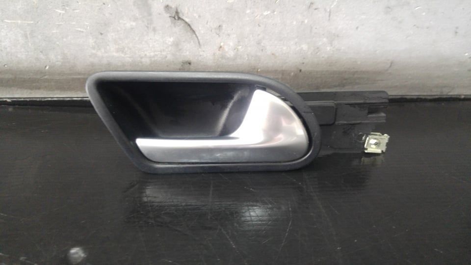 Maner interior dreapta fata vw golf 5 1k1 1k1837114