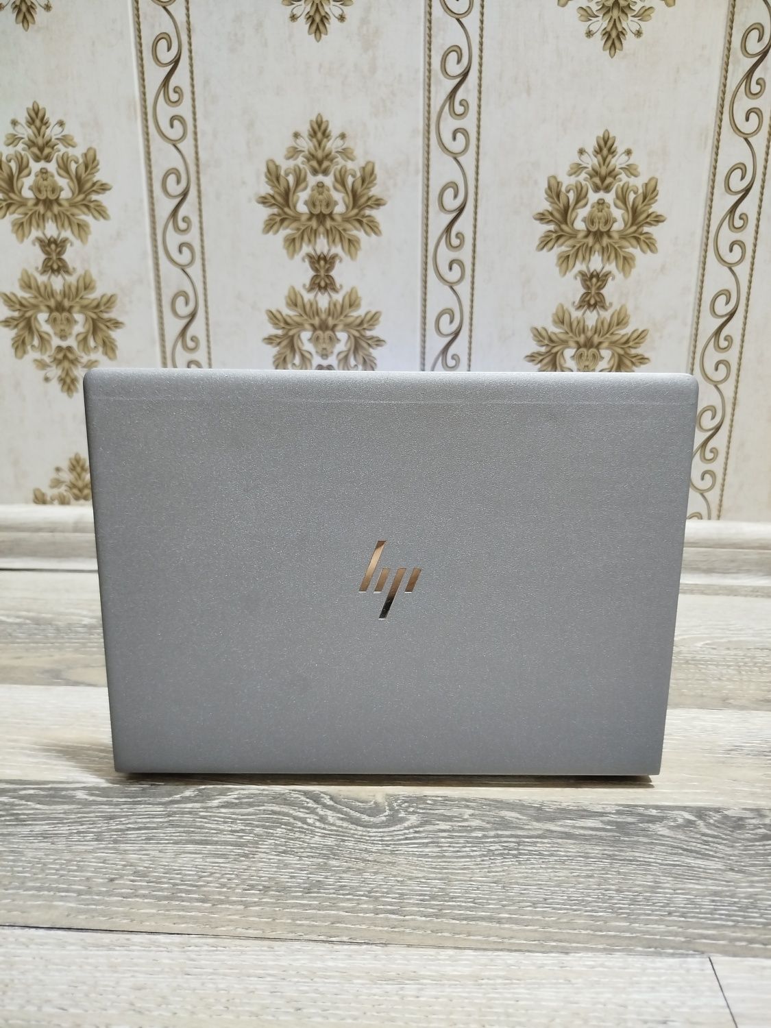 Hp elitebook i5-8365(8-avlod) 8/256gb xotira
