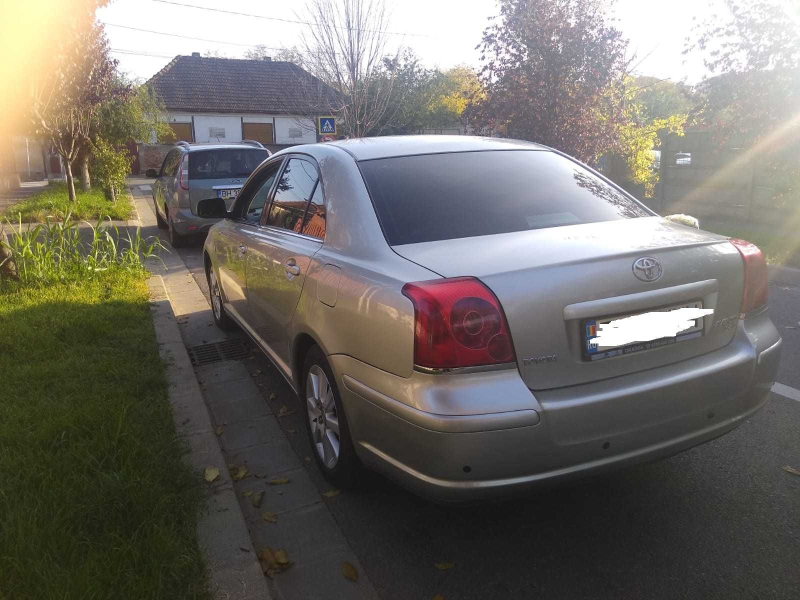 De vanzare toyota avensis