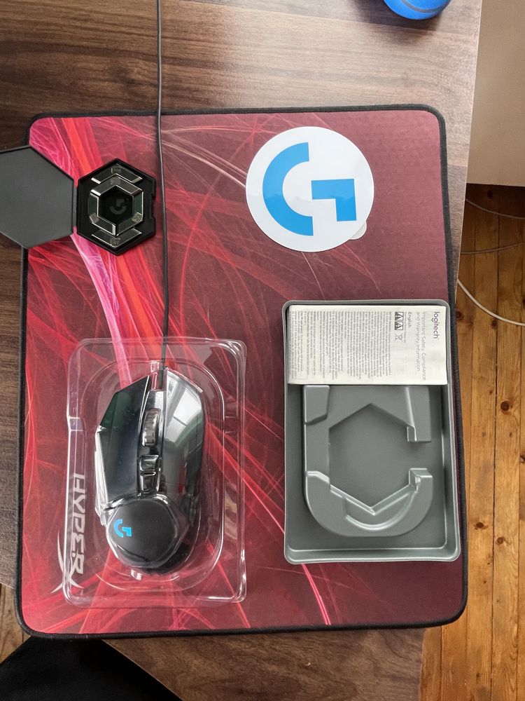 Мишка-Logitech G502 Hero