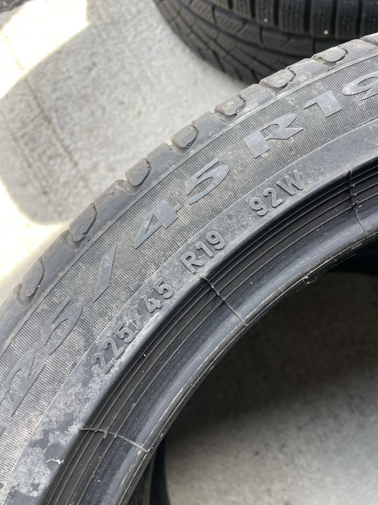 225/45/19 PIRELLI RunFlat 2бр. 6.5мм