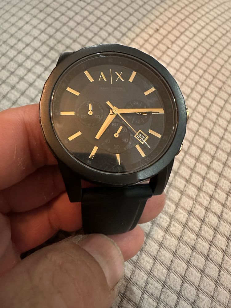 Часовник Armani Exchance