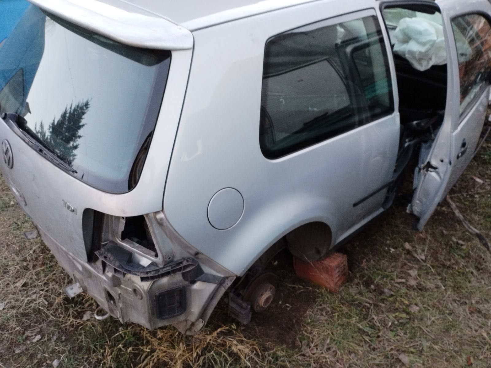 VW Golf 4 1,9 TDI 2003г на части