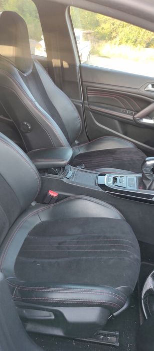 Продавам GT LINE Седалки Салон Peugeot 308 gt Line