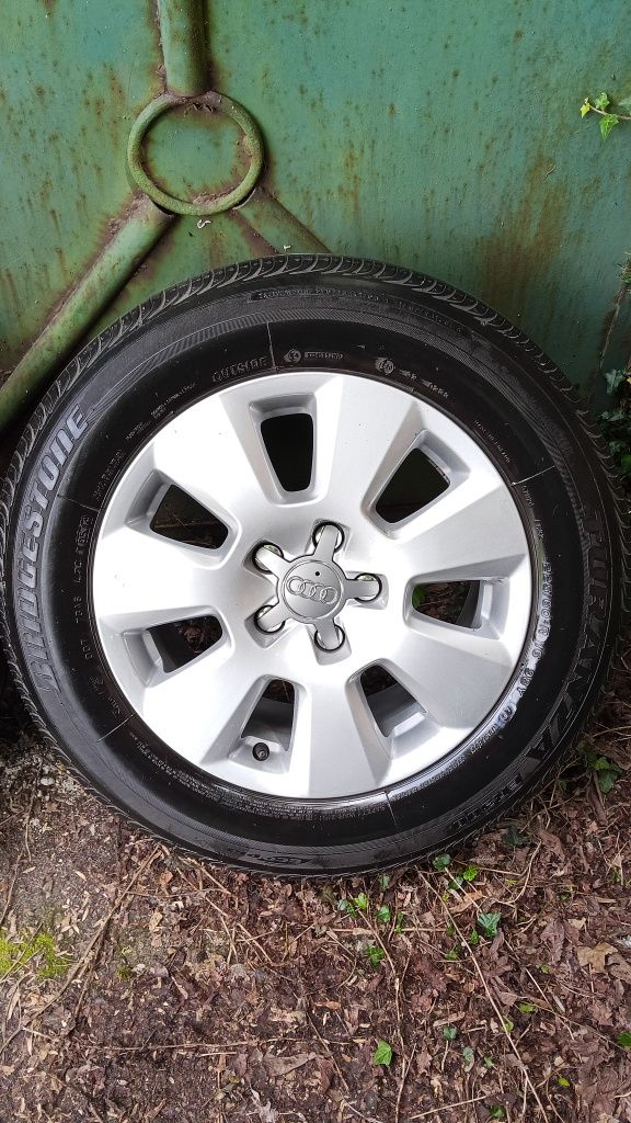 Джанти с гуми 225/60/16 Audi 66.6-57.1 A4,A6,A8 (5x112)