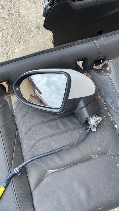 Oglinda stanga vw arteon