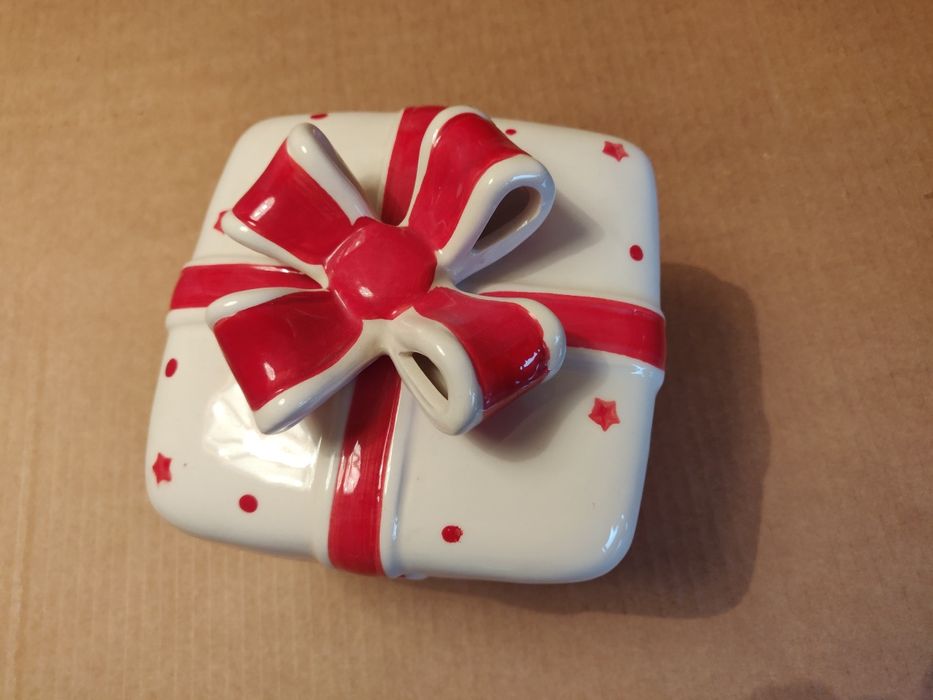 Cutie ceramică Crăciun cu fundita si reni