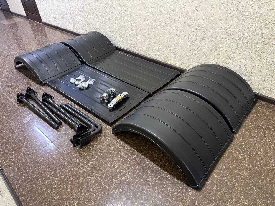 Крылья комплект KAMAZ Миксер Вездеход, Тягач пласт с метал площадкой